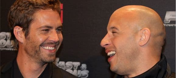 Dentro y fuera de la pantalla, Vin Disel y Paul Walker tenían una relación de camaradería. En enero del 2014 Diesel 
<b><a href="http://www.dailymail.co.uk/video/tvshowbiz/video-1079483/Vin-Diesel-shares-off-screen-bromance-Paul-Walker.html">compartió un video</a> </b>de más de 18 minutos con momentos junto a su amigo en la larga carrera que hicieron juntos detrás de cámaras.