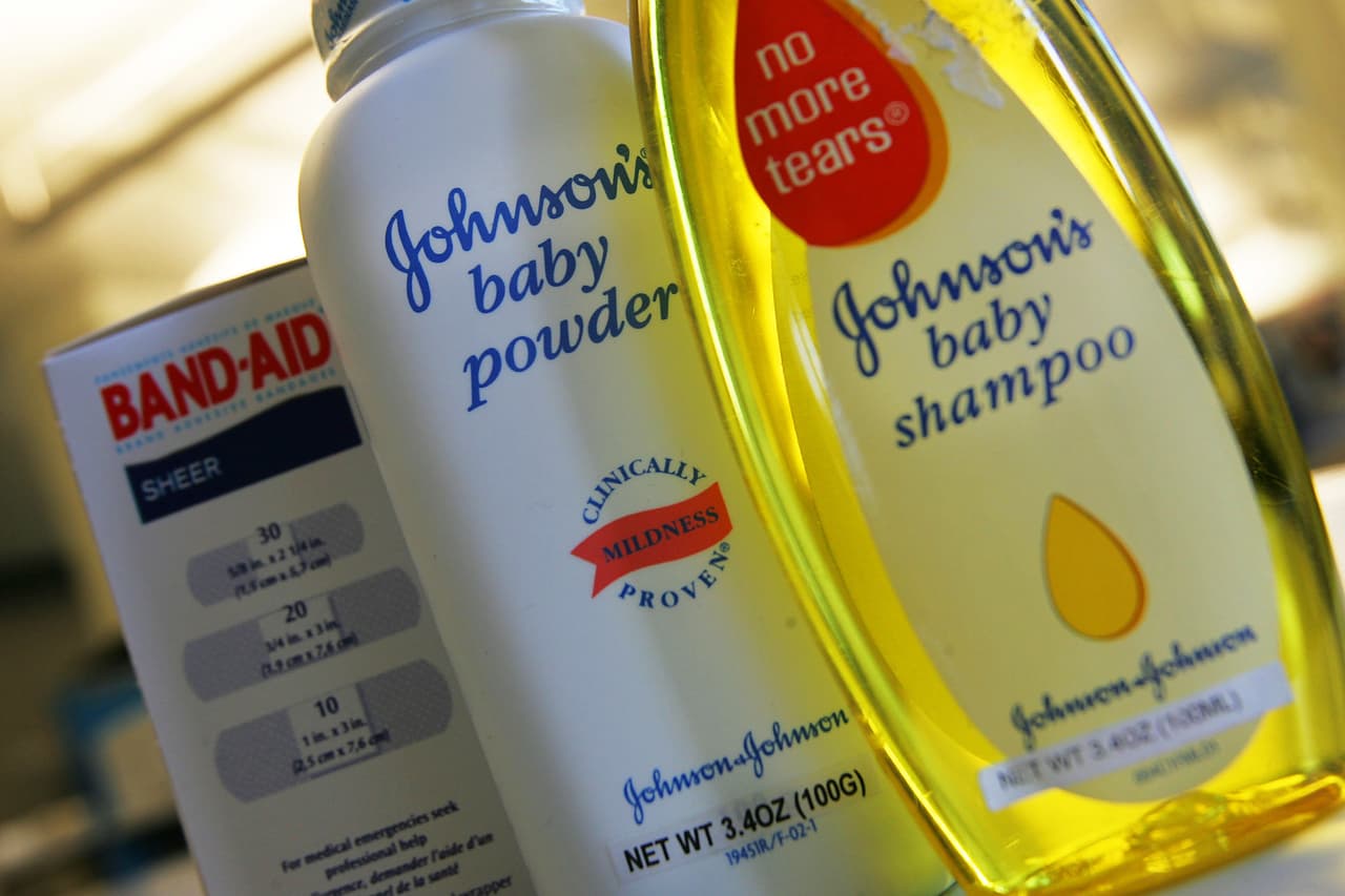 Johnson & Johnson deberá pagar $72 millones por caso de mujer que murió de cáncer 