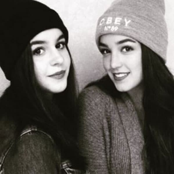 "Ustedes son hermosas, ustedes son mágicas, ustedes son capaces, ustedes son maravillosas Las amoooooo Ana Pau y Ale ❤️❤️❤️", fue el mensaje que 
<b><a href="http://www.univision.com/temas/bibi-gaytan">Bibi</a></b> escribió en la fotografía.