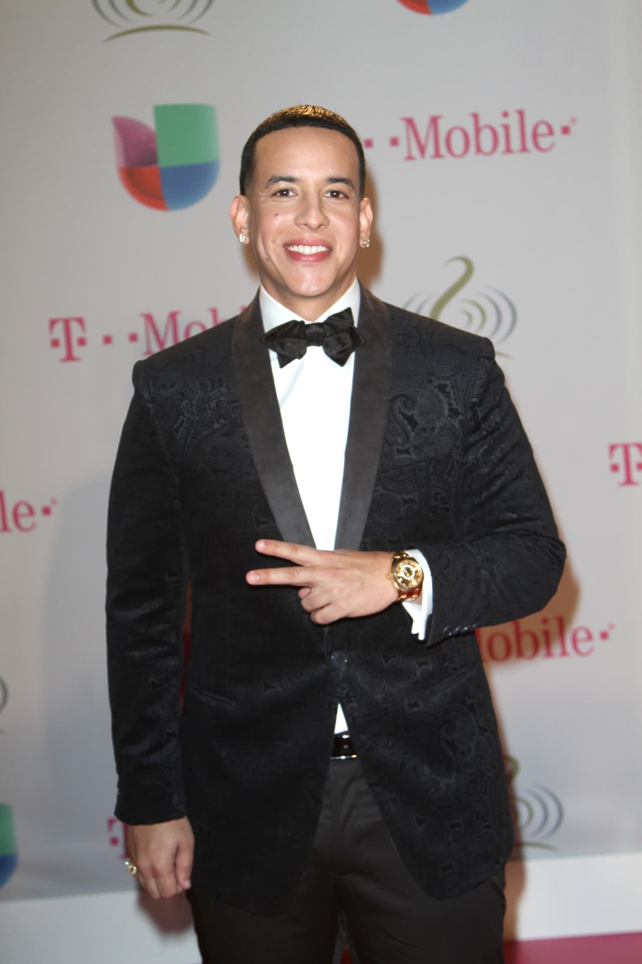 Como cada año, Premios Juventud reconoce y celebra a los artistas que además de mostrar su pasión por la música, impulsan distintos proyectos para tener un mundo mejor.
<br>