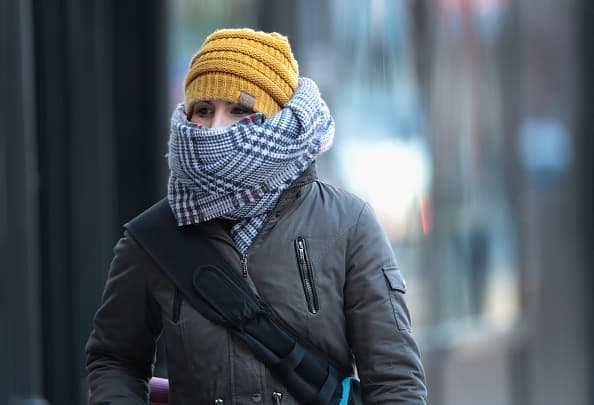 Más de 150 escuelas en Chicago y alrededores cerraron este jueves debido a las bajas temperaturas