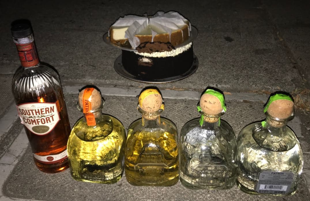 Cinco botellas de alcohol y dos pasteles: lo que robaron dos indigentes de un negocio en Santa Rosa