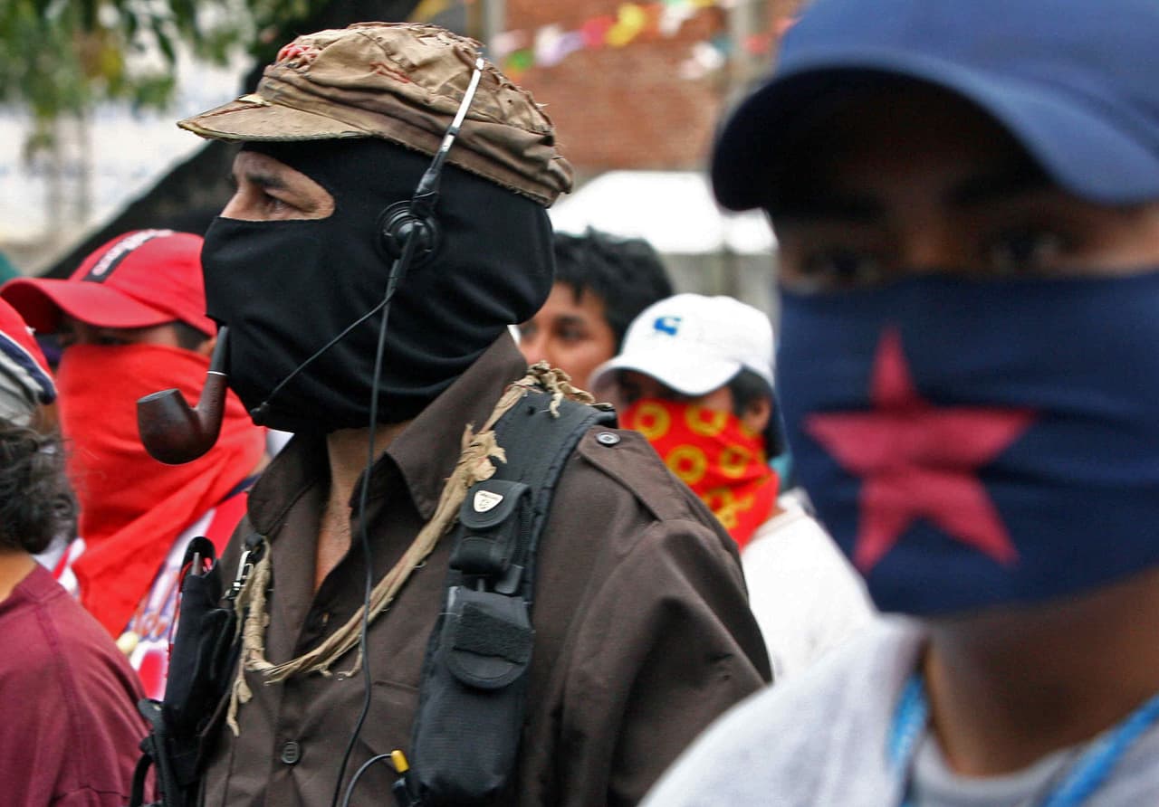 Después de 20 años suspenden acusaciones contra subcomandante Marcos