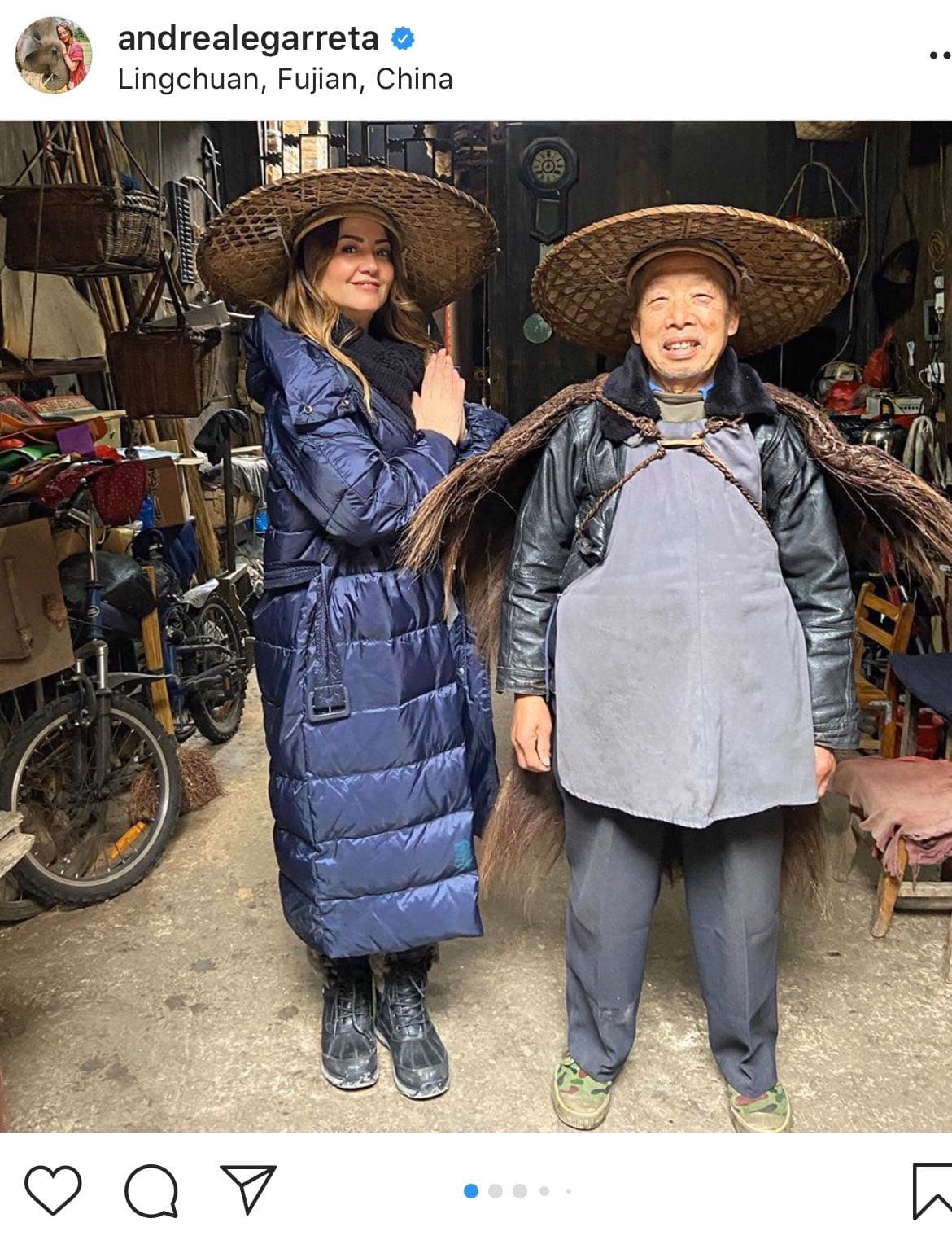 A finales de diciembre y principios de enero, Legarreta y su familia pasaron varios días en 
<b><a href="https://www.univision.com/famosos/la-divertida-forma-en-que-andrea-legarreta-erik-rubin-y-sus-hijas-bajaron-de-la-gran-muralla-china-video">China</a>,</b> donde se originó el coronavirus que ya ha cobrado más de 300 vidas.