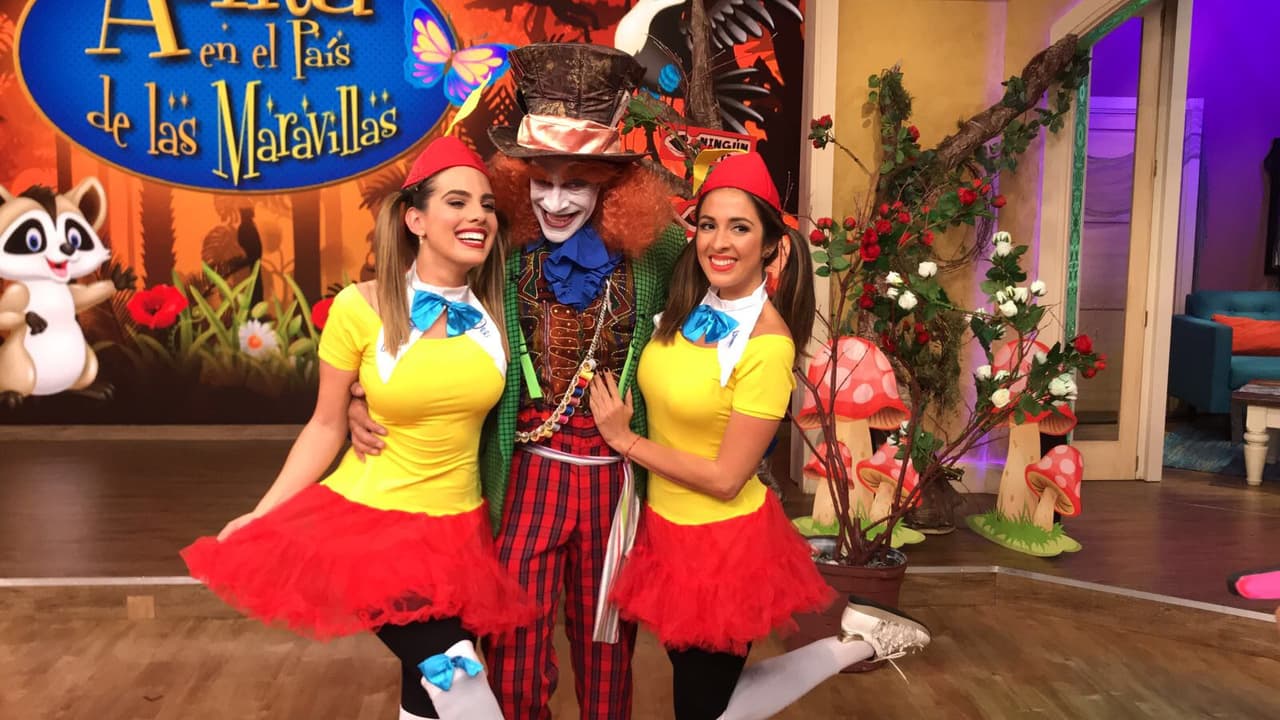 Andrea Chediak y Maity Interiano llegaron muy combinadas, qué opinan de las gemelas Tweedledum y Tweedledee.