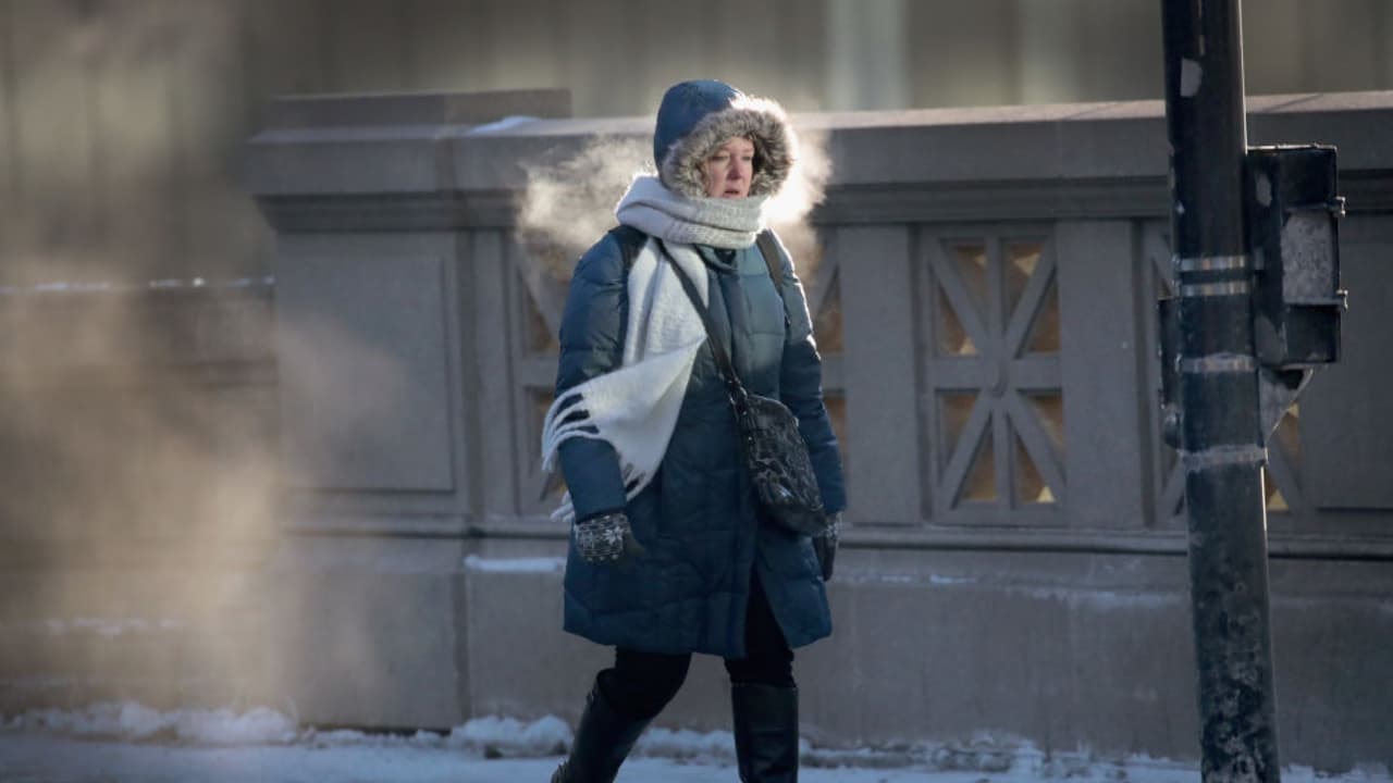 Se aleja la tormenta invernal, pero el frío intenso permanecerá en Chicago