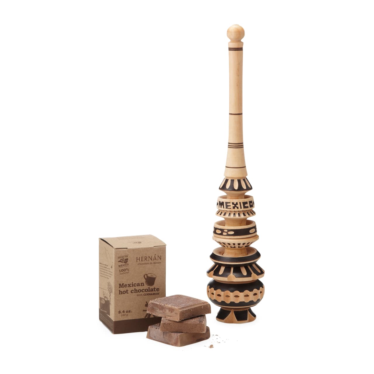 <b>Kit de chocolate: </b>este molinillo de madera, hecho a mano, es el utensilio indicado para obtener la suficiente cantidad de espuma al preparar un chocolate caliente clásico. Simplemente tienes que colocarlo dentro de la olla y agitarlo entre las palmas de tus manos. Incluye un paquete de tabletas de chocolate especiado, 100% mexicano.|De venta en: 
<b><a href="http://www.uncommongoods.com/">Uncommongoods, </a></b>$29.95 dólares. 
<br>