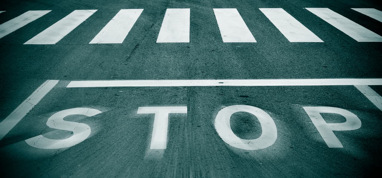 <b>La seguridad por encima de todo</b>
<br>Cuando el sistema de frenos no se encuentra en buen estado, la distancia de frenado es significativa y puede convertirse en un gran problema de seguridad para el conductor, ocupantes y los otros autos. El tiempo y distancia de frenado se extienden y las probabilidades de resultar en un accidente son muy elevadas.