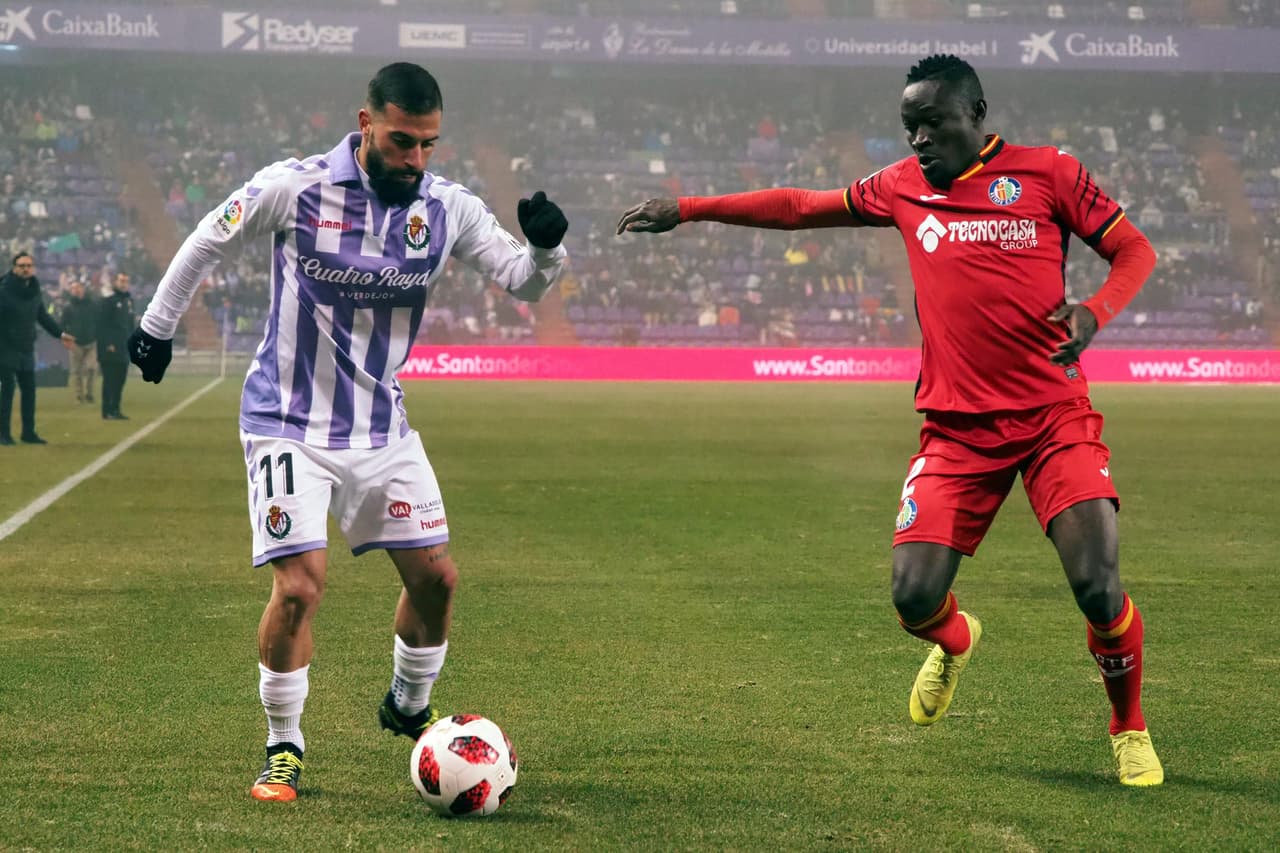La ronda de Octavos de Final de la Copa del Rey, con los juegos de Vuelta, se puso e marcha este martes con dos cotejos que arrojan a los primeros clasificados a la fase de los ocho mejores.