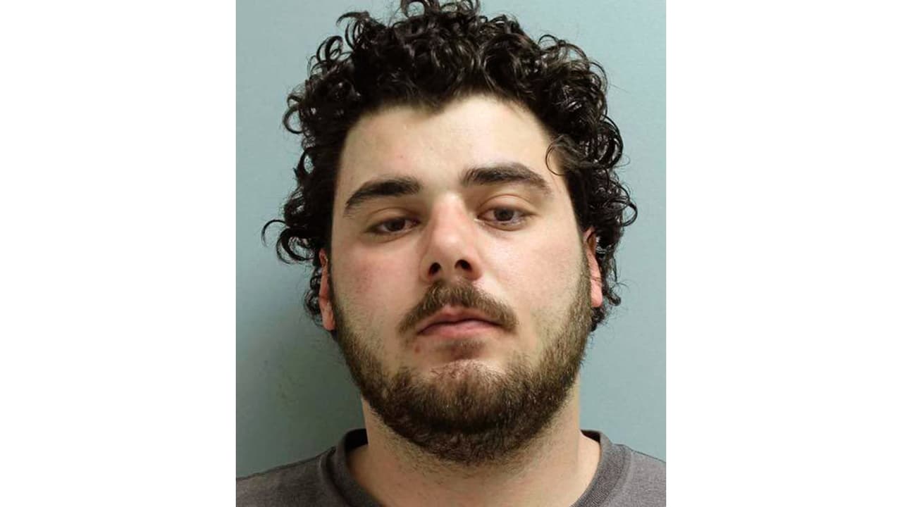 Cadena perpetua por asesinar a una amiga: le reventó el cráneo con un martillo, la descuartizó y quemó sus restos