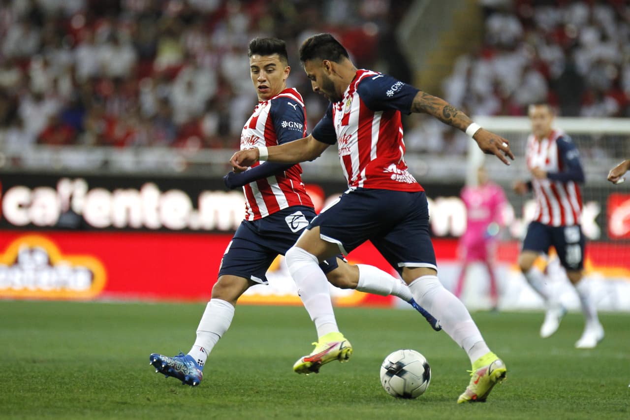 El Guadalajara y las Águilas brindaron un duelo poco espectacular en el Estadio Akron, aunque los locales tuvieron mejores oportunidades para marcar.