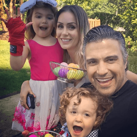El actor mexicano ha logrado crear una linda familia junto a su esposa Heidi Balvanera.