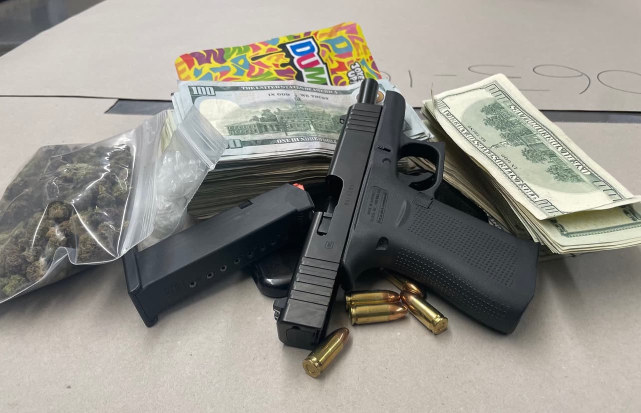 La Policía de San José informó también que decomisaron dos armas no registradas.
<br>