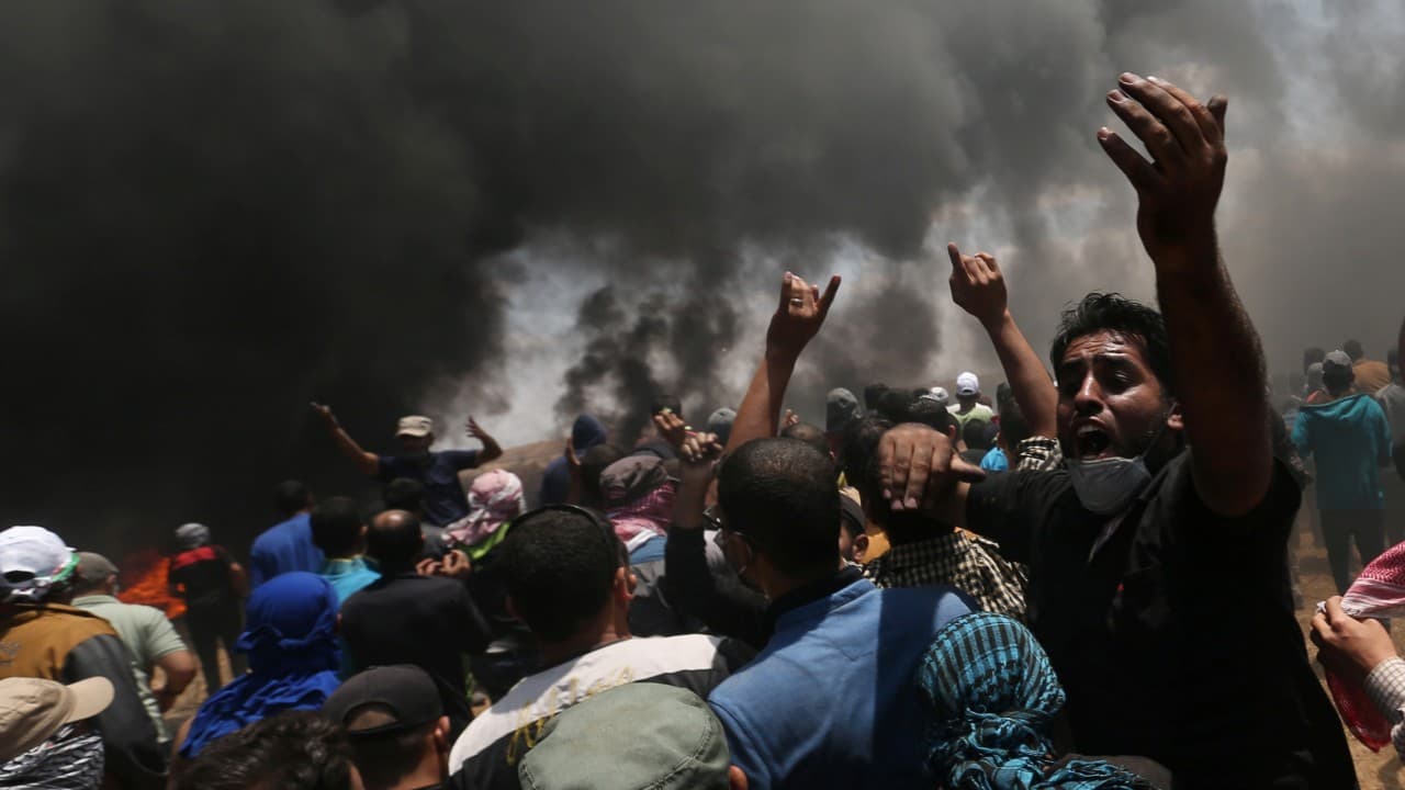 Gaza vive el día más violento de los últimos 4 años: 59 palestinos muertos por fuego israelí. Así reaccionó el mundo