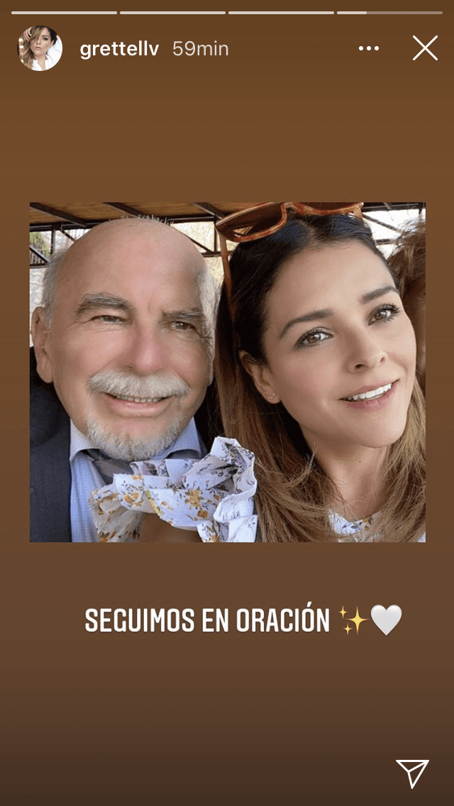 Y una vez más pidió oraciones por la recuparación del también actor, Guillermo Smythe.