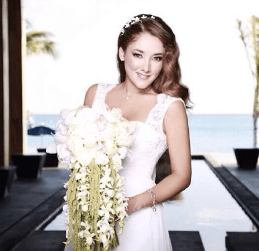 En septiembre del 2013 Sherlyn llegó al altar de la mano de Gerardo Islas, sin embargo, en febrero del 2016 anunciaron su separación.