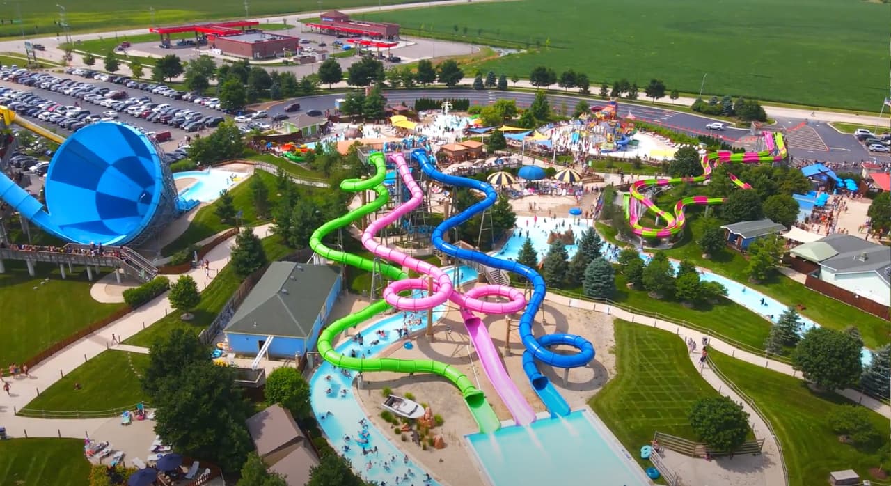 Abre el parque acuático más grande de Illinois a tiempo para temporada de calor