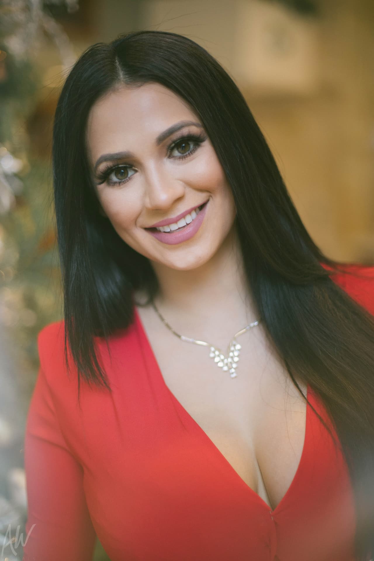 La locutora hondureña está más que lista para celebrar Navidad y en entrevista con
<b>Uforia,</b> dijo que este año lo hará "con la familia".