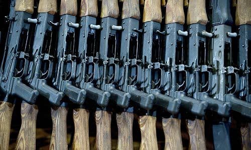 31 de julio. El congresista Darell Issa y el senador Charles Grassley presentan el primero de tres reportes sobre la operación Rápido y Furioso.