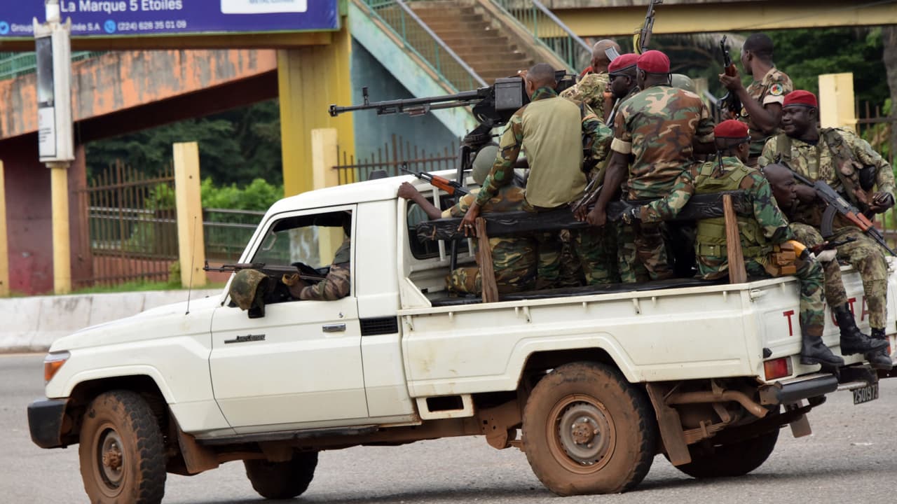 Suspende FIFA juego en África por posible golpe de estado