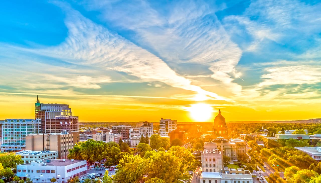 <h3 class="cms-H3-H3"><b>7. Boise, Idaho</b></h3>
<br>
<br>Además, resaltaron que pocos estudios "han explorado las diferencias individuales o los resultados asociados
<b>entre aquellos con parejas primarias que consienten y no consienten". </b>