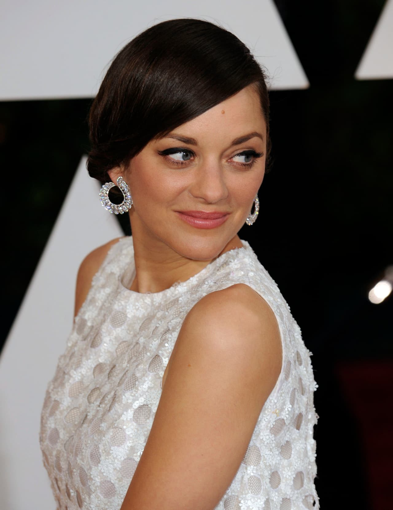 Marion Cotillard odia la Navidad desde que era una niña. La actriz ha dicho a los medios que no es una persona navideña.