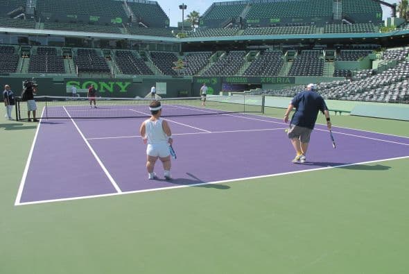 A jugar tenis con El Gordo y La Flaca