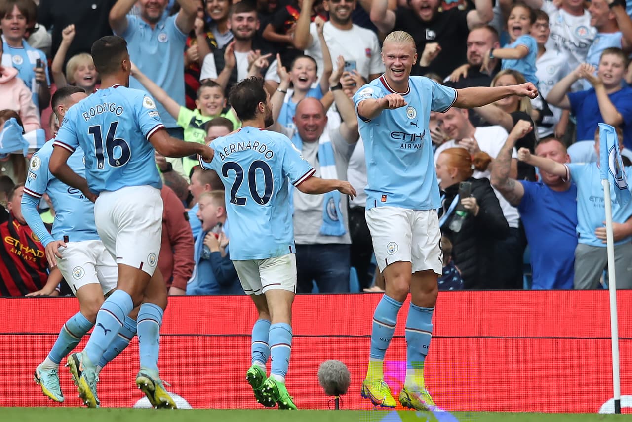 Manchester City remontó un 0-2 para vencer 4-2 al Crystal Palace con un hat-trick de Erling Haaland y gol de Bernardo Silva.