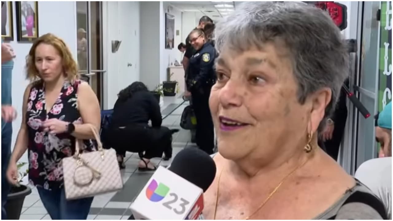 "Vivo del retiro, esto es una gran ayuda para todos nosotros": la señora María en Hialeah ante alivio en impuestos
