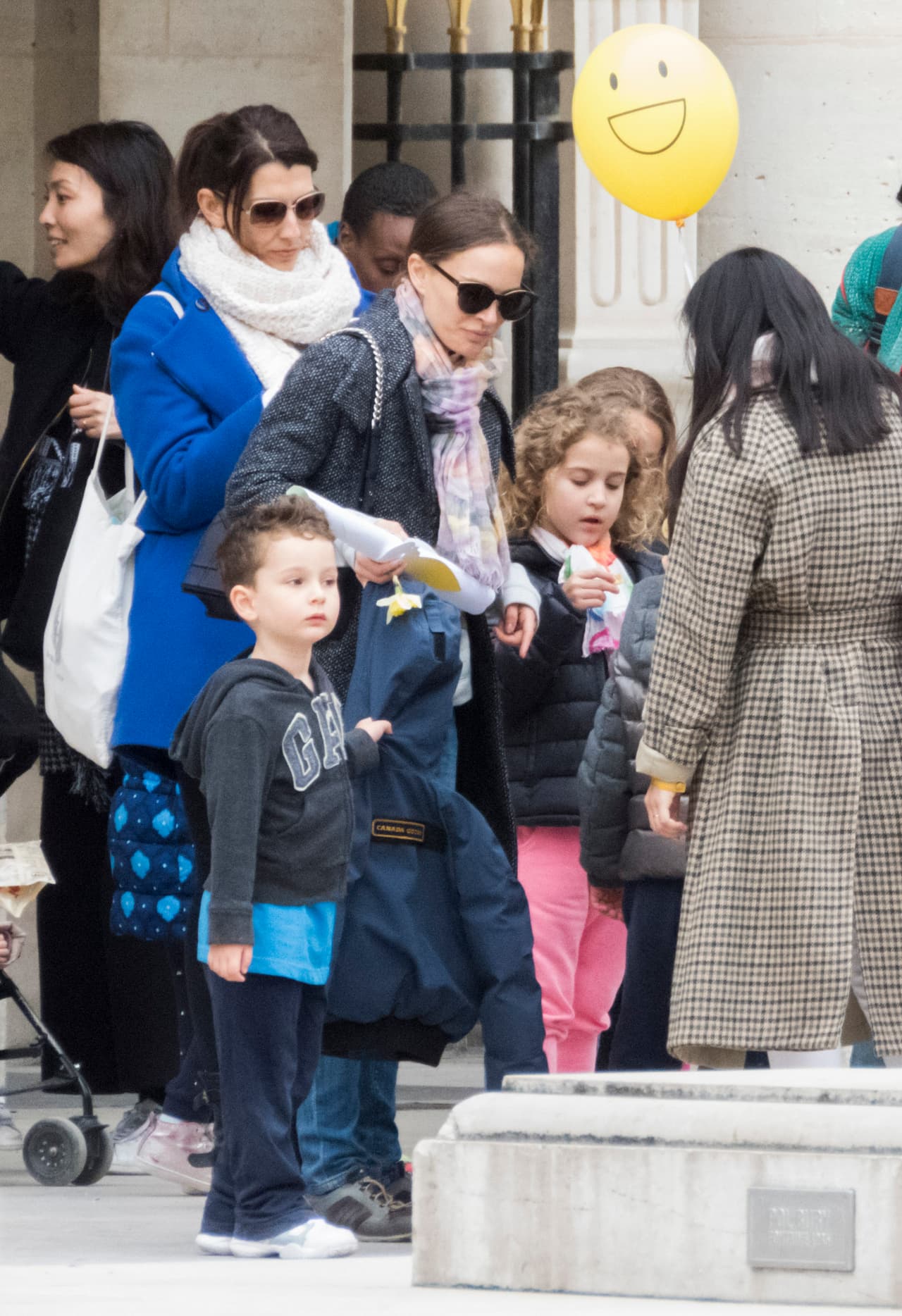 Aleph parecía no quererse separar de mami.