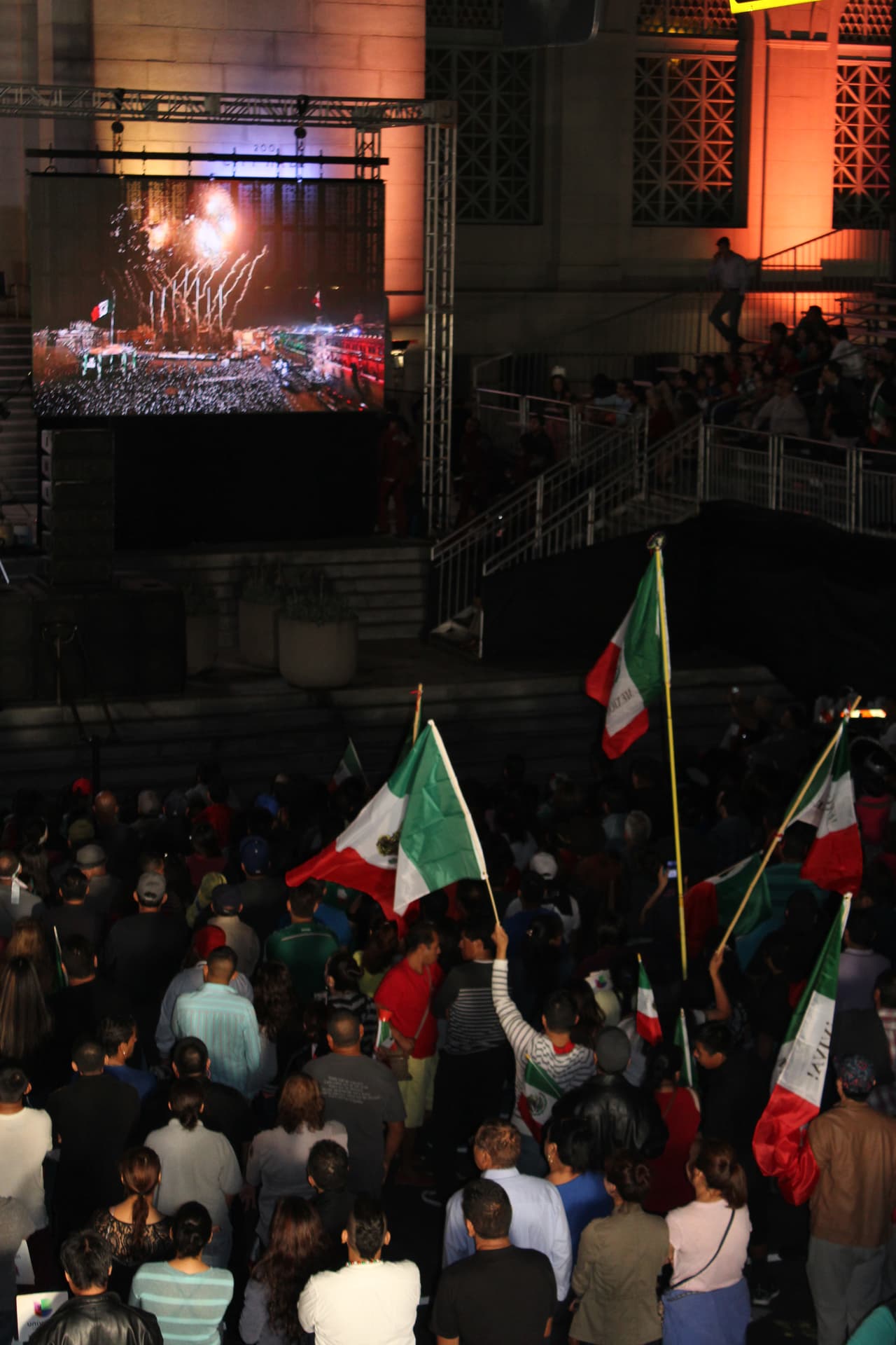 Con alegría y mucho orgullo se festejaron los 205 años de la independencia de México en el sur de California.