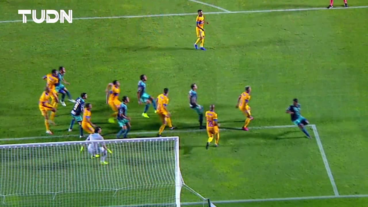 Santiago Ormeño llamado con Perú a Copa América