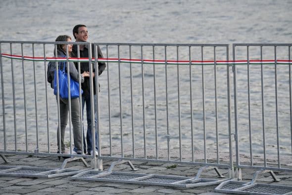 10. HUNGRÍA. Tres horas con 20 minutos es el tiempo que dedican los hombres a las tareas de casa, mientras las mujeres emplean en lo mismo cuatro horas con 28 minutos.