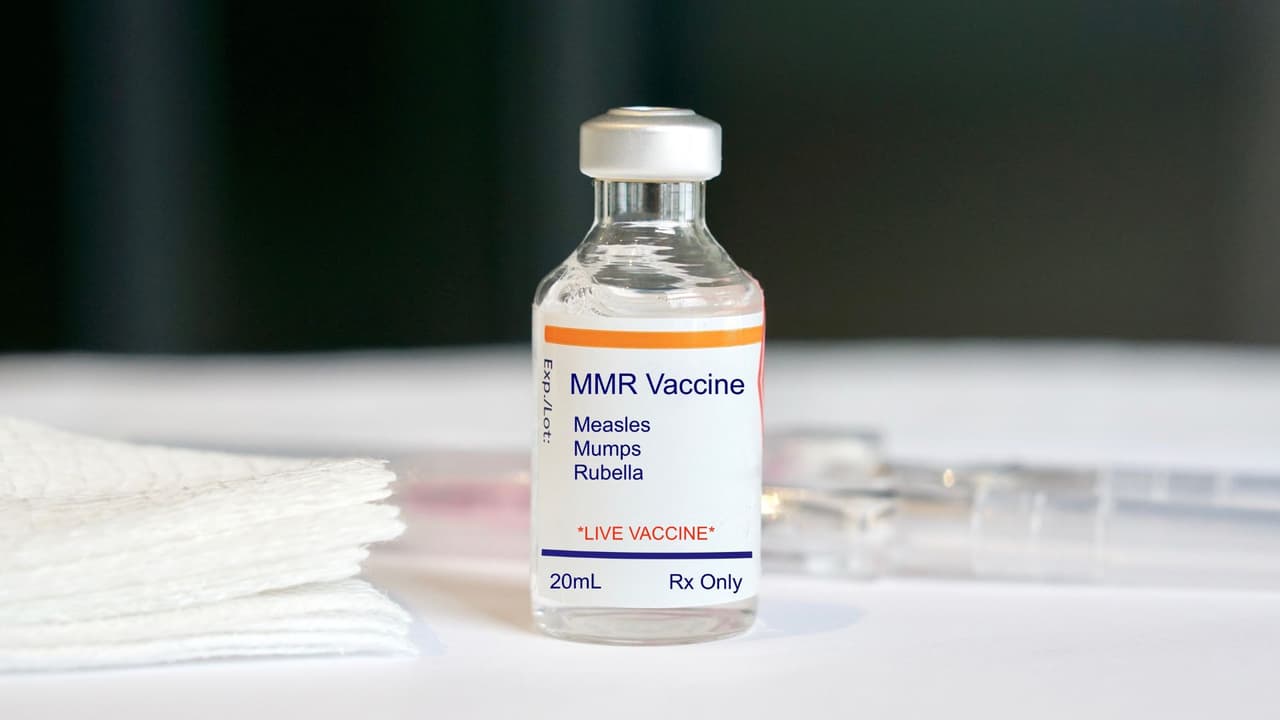 Qué se sabe de las dos personas infectadas de sarampión en el condado de Harris