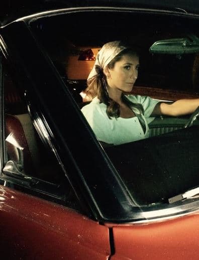 A través de sus redes sociales, la exesposa de Gabriel Soto también recordó la imagen que lució durante su participación en la telenovela 'Dueños del paraíso'.