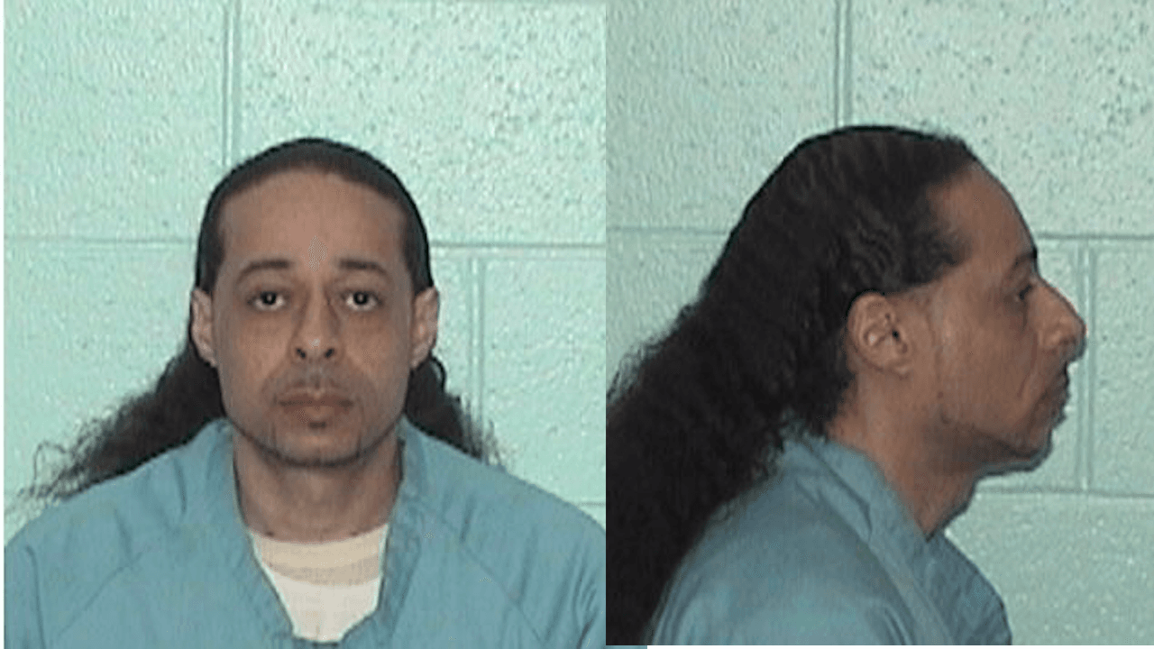 Un oficial muere y una mujer queda herida después de incidente de un hombre armado en Rockford