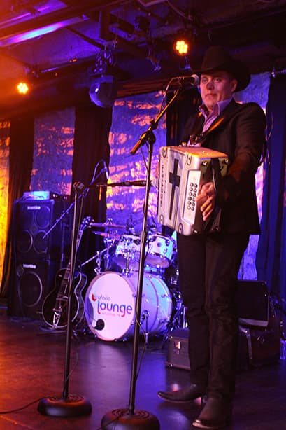 Este 20 de agosto disfrutamos de su música en Uforia Lounge #PuroHerederos