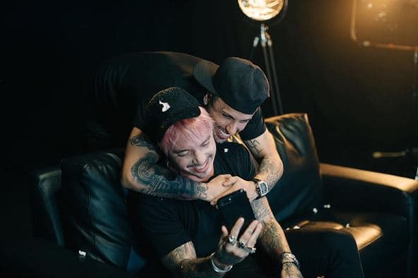 ¡Cuidado Vin! J Balvin te quiere quitar a tu mejor amigo.