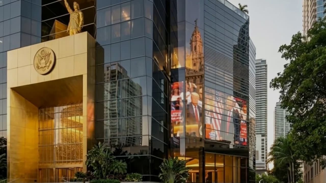 Revelan biblioteca presidencial de Donald Trump en Miami y plan de aeropuerto con su nombre