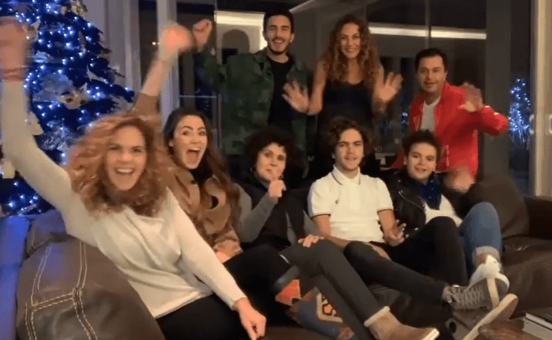 En un encuentro con medios de comunicación el 19 de julio de 2022, la intérprete de ‘Necesitaría’ reaccionó a los señalamientos de que Montse podría ser su hija.