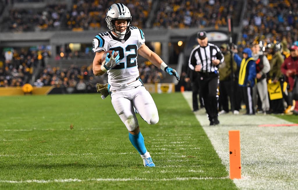 Otra vez se replicaba la combinación Newton-McCaffrey y en pase de 25 yardas el corredor de los Panthers anotaba su segundo touchdown. Restando 5:04 en el segundo cuarto se acercaban a 24-14.