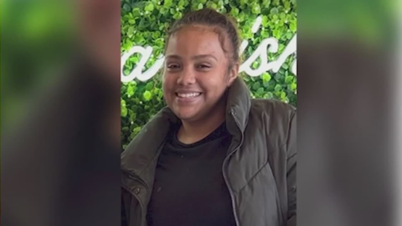 “Regresa a casa mi amor”, madre dominicana busca a hija adolescente desaparecida en Filadelfia
