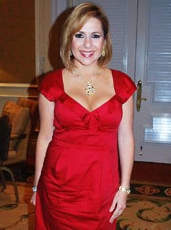 Canseco mencionó que guardar un secreto así no es bueno y, aún con dolor y confusión, pudo que hablarlo con su mamá verdadera, pero hasta 12 o 14 años después.