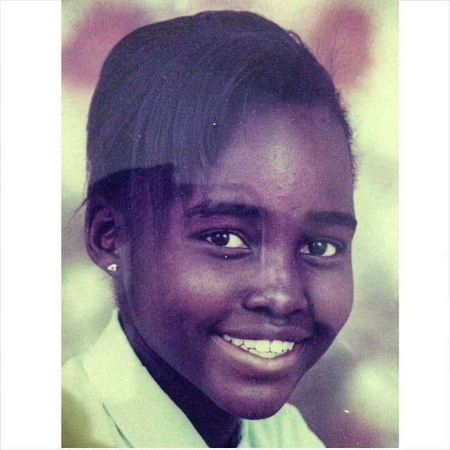 La ganadora del Oscar sorprendió las redes sociales con estas imágenes de su niñez.