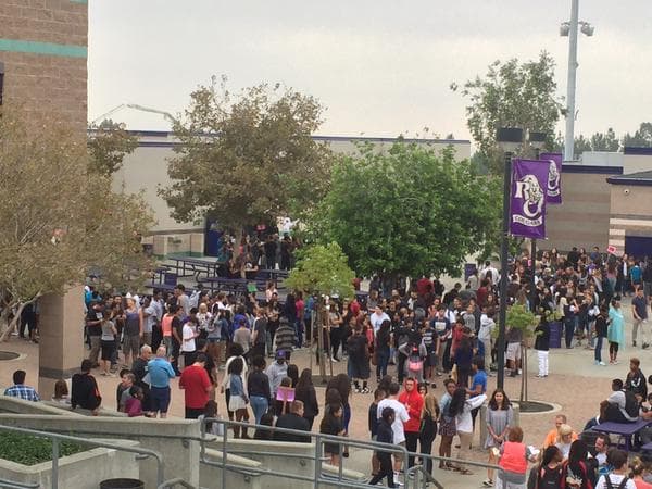 Miles de personas, entre ellas muchísimos estudiantes, participaron en esta actividades que puede llegar a salvar vidas.