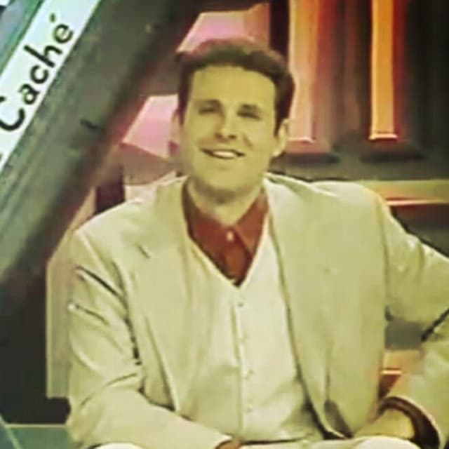 Él tiene una larga trayectoria en la televisión y en Depierta América nos acompaña desde el año 2012.