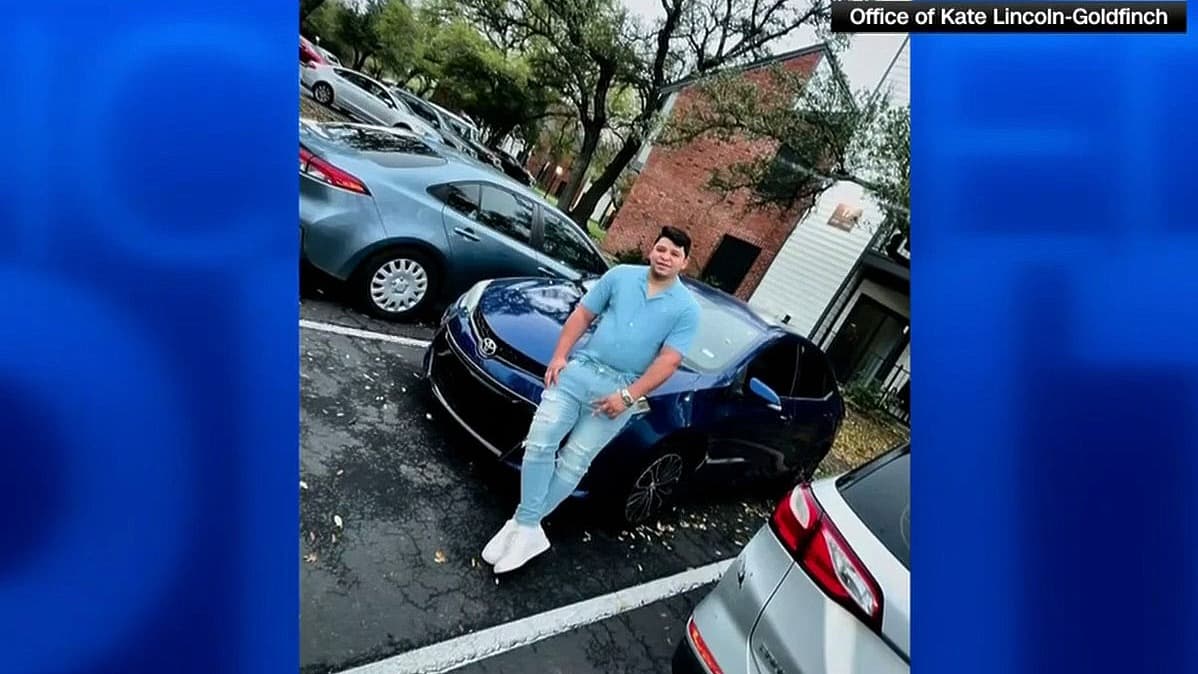 Wilber Garcés aún tiene en su cuerpo la bala del agente de ICE que le disparó hace una semana