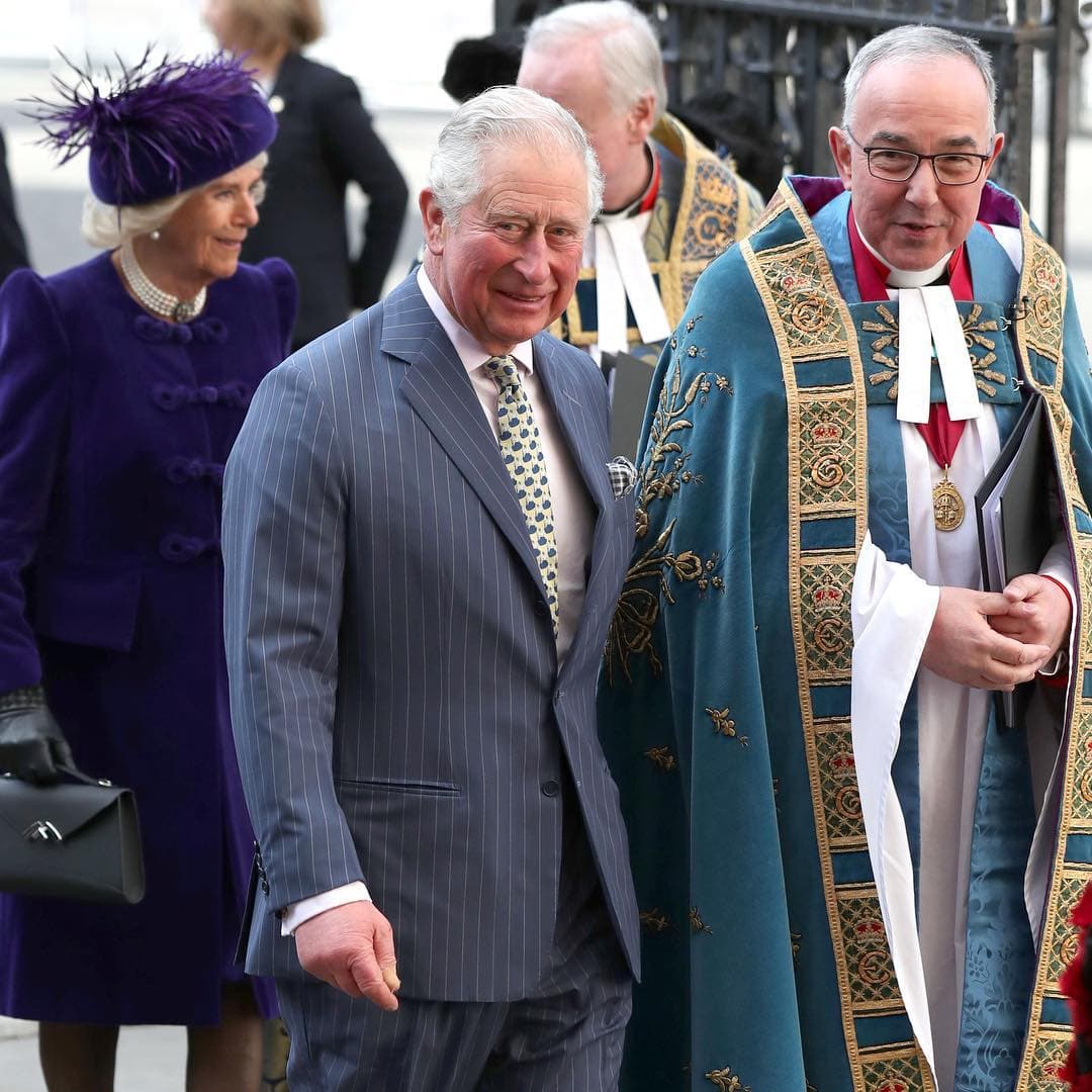 El corresponsal real de ABC, 
<a href="https://www.harpersbazaar.com/celebrity/latest/a27452464/has-kate-middleton-met-baby-archie/" target="_blank">Omid Scobie</a>, dijo al programa 'Good Morning America' que el príncipe de Gales visitará a Archie unos días después de que lo hagan Kate y William, lo que podría suceder el jueves próximo, según el reporte.