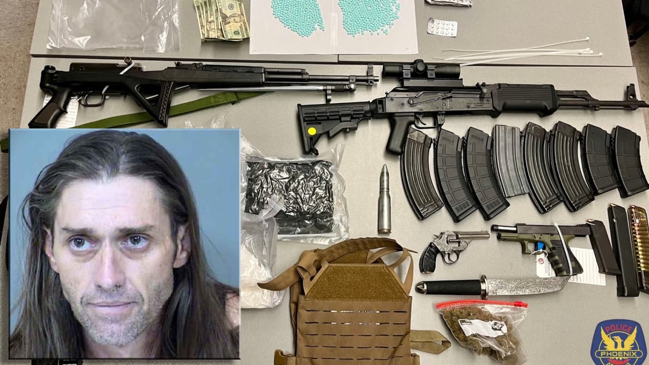 Encuentran a un hombre desmayado en la camioneta, al interior hallaron armas, dinero y drogas