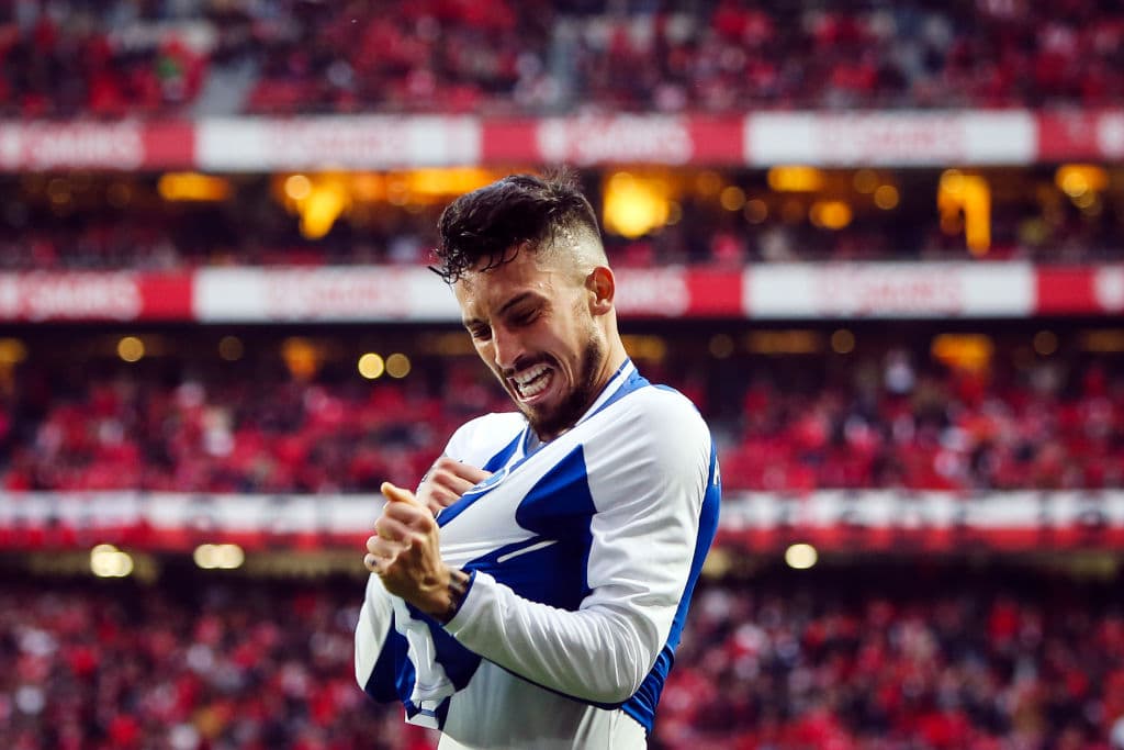 Bayern Munich tiene planeado ir por el fichaje de Alex Telles como lateral izquierdo para tener un recambio de David Alaba. El portugués tiene cláusula con Porto por 40 millones de euros.